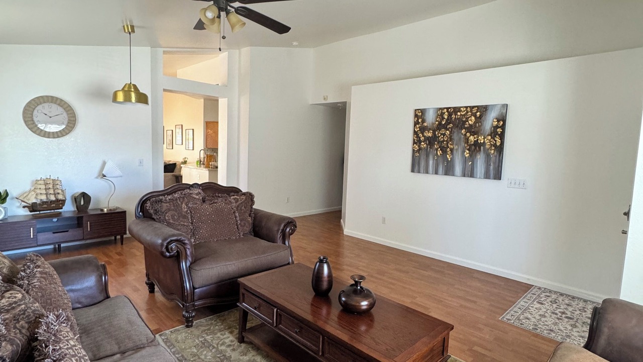 Photo of Livingroom in Turlock