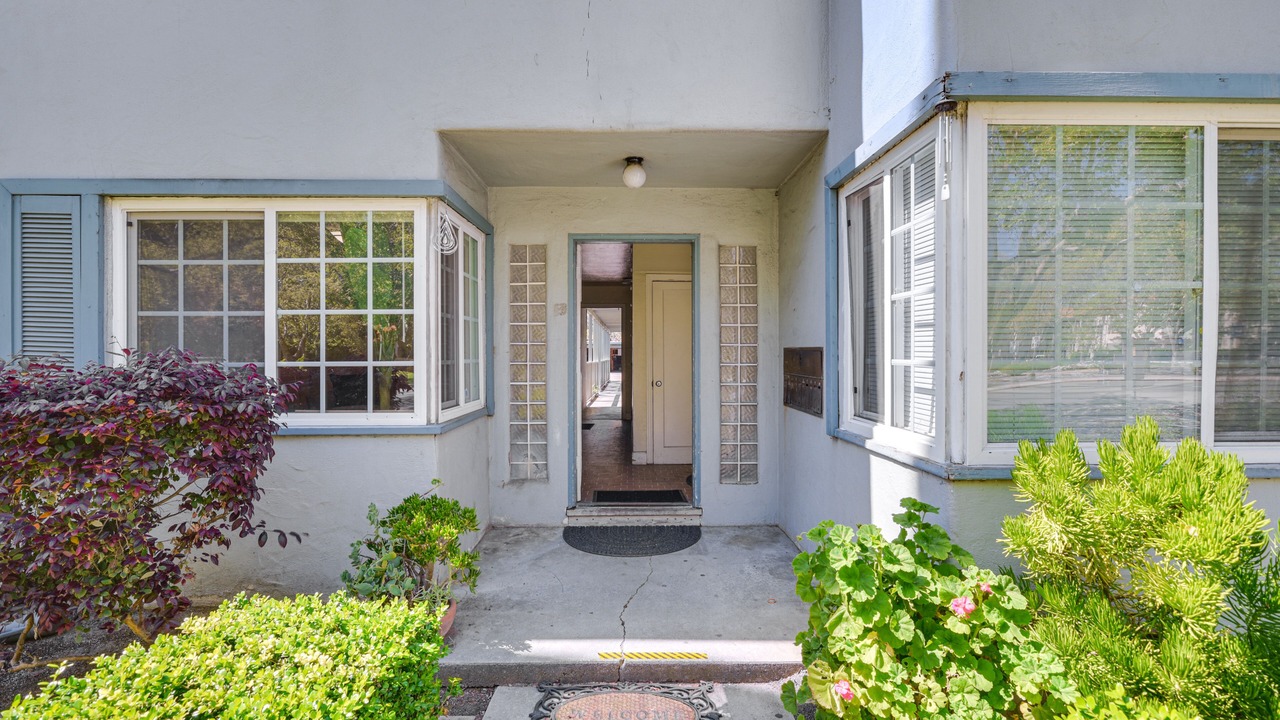 Photo of Outdoor in Newhall