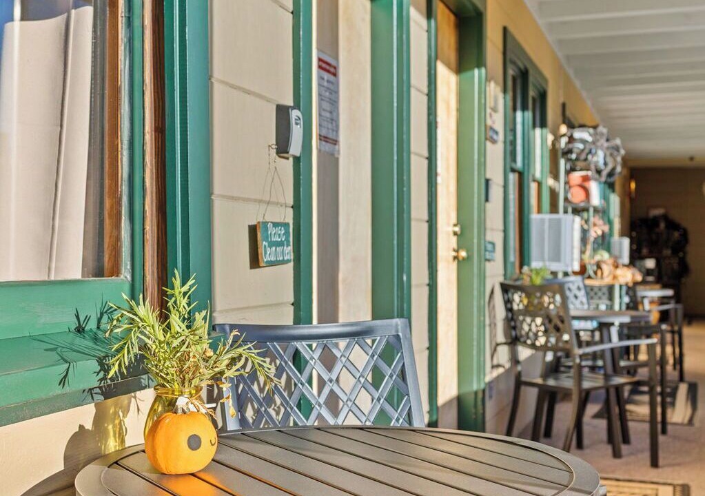 Photo of Patio Balcony in Tahoe City