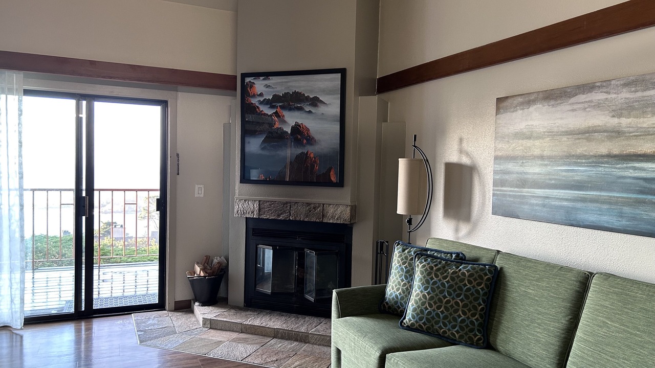 Photo of Livingroom in Carmel Highlands