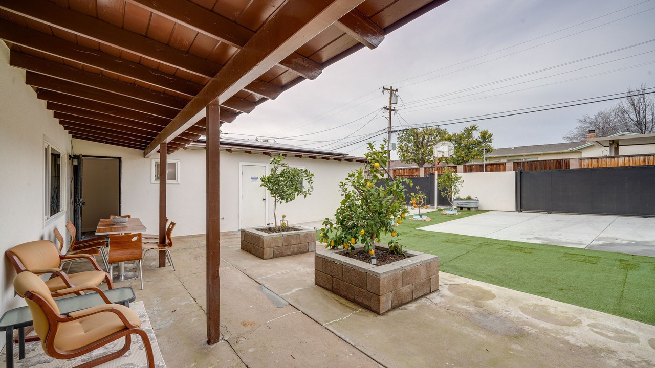 Photo of Outdoor in Bakersfield