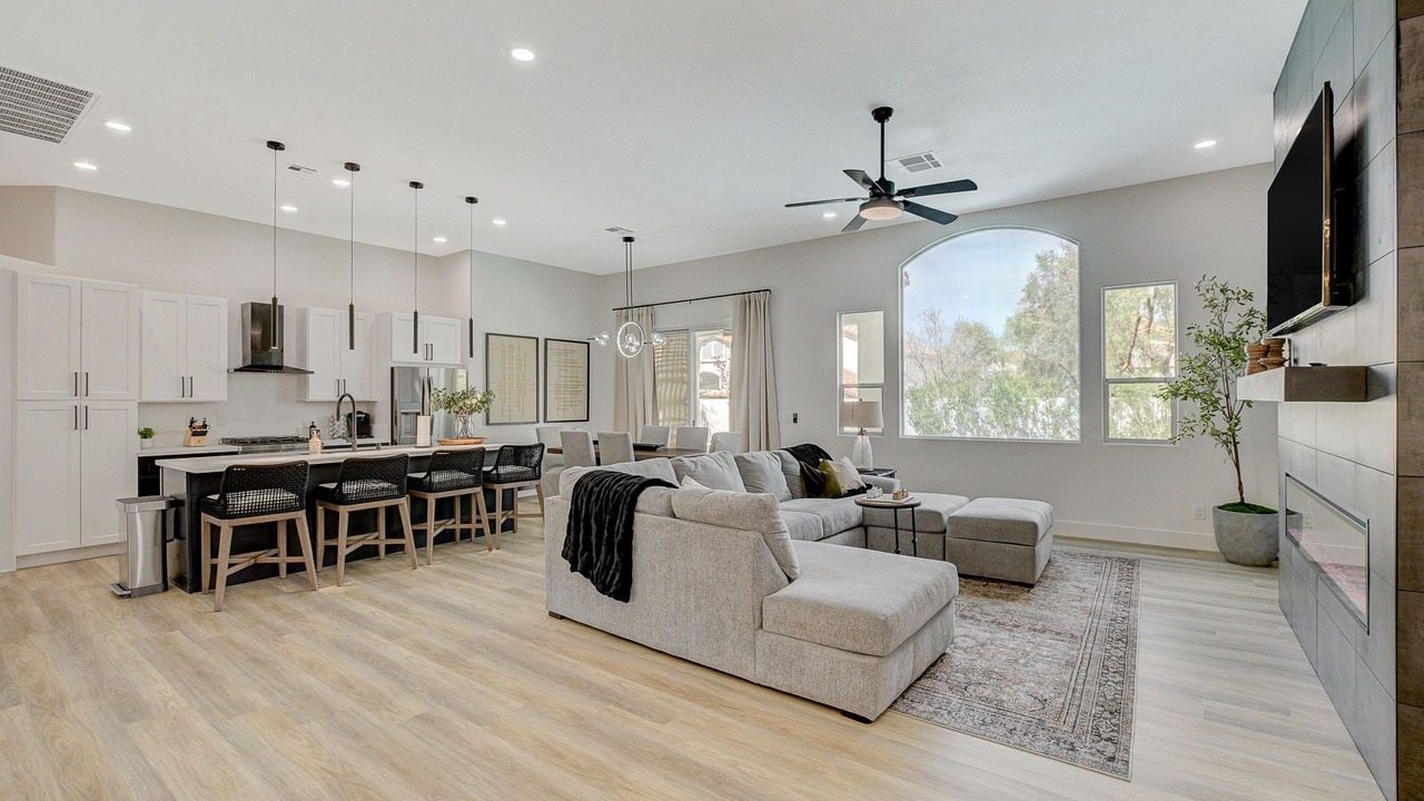 Photo of Livingroom in Summerlin