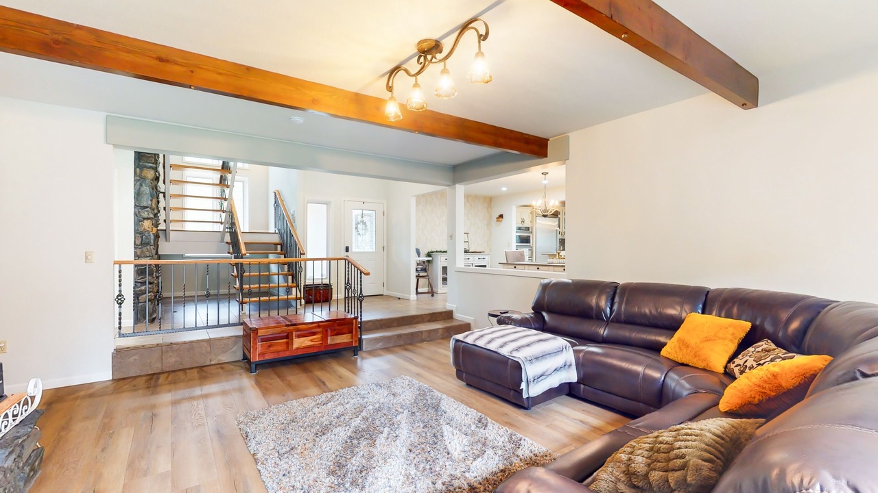 Photo of Livingroom in Coarsegold
