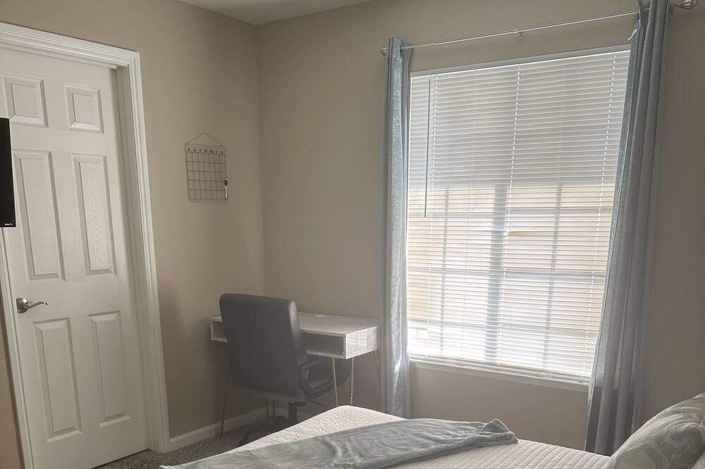 Photo of Bedroom in Modesto