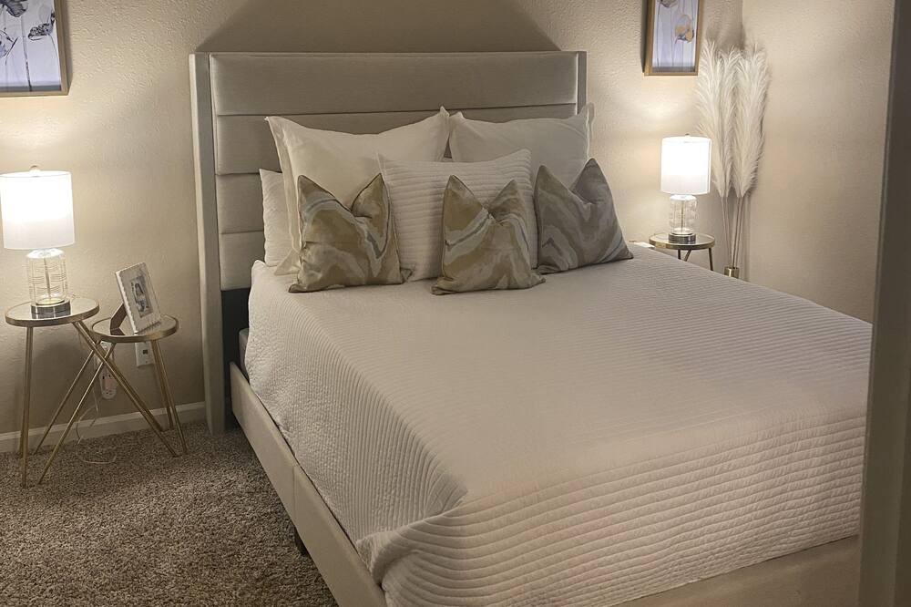 Photo of Bedroom in Modesto