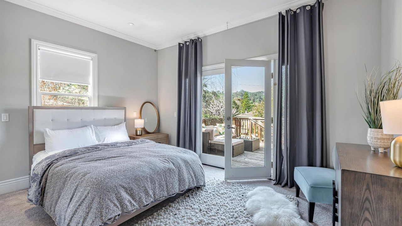 Photo of Bedroom in Picnic Valley