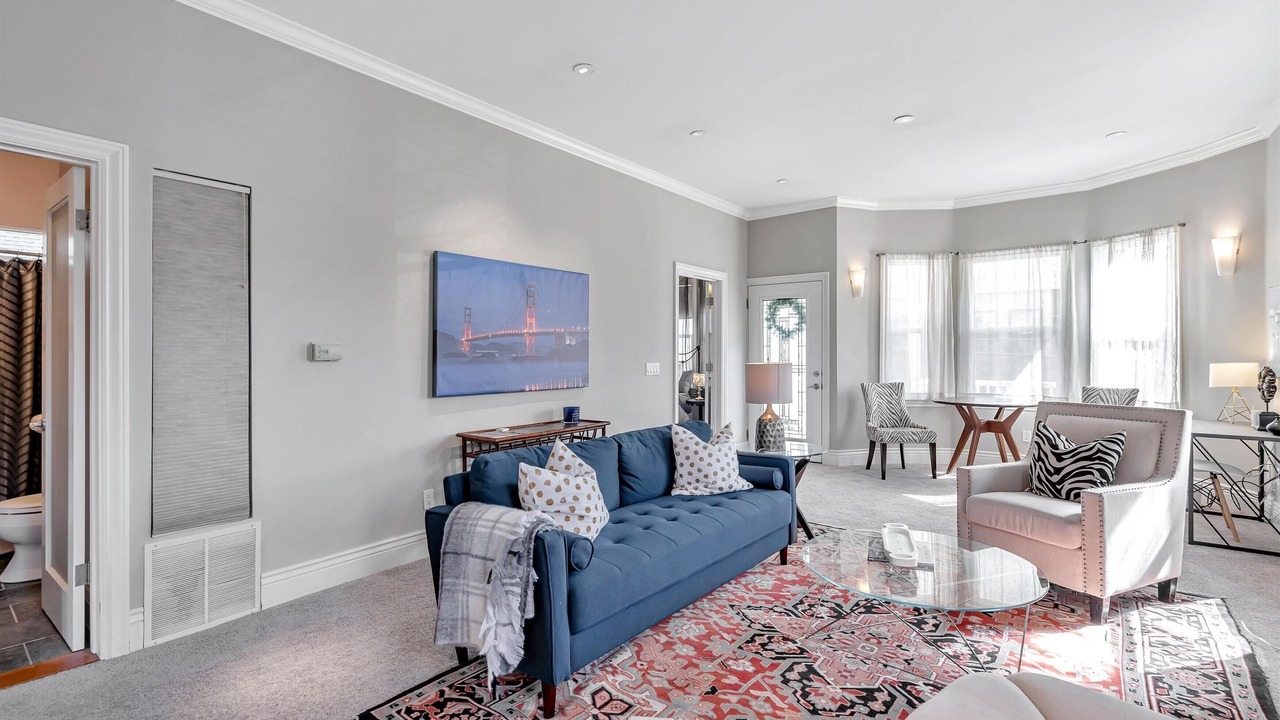 Photo of Livingroom in Picnic Valley