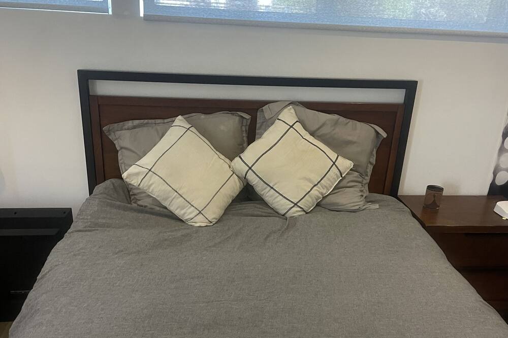 Photo of Bedroom in Sunset Park