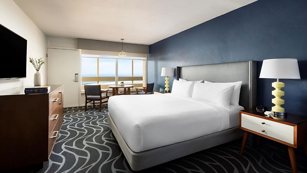 Photo of Bedroom in Monterey