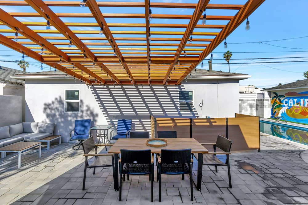Photo of Outdoor in Bixby Knolls
