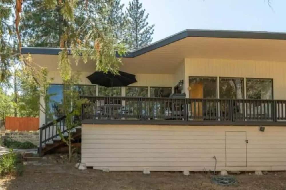 Photo of Outdoor in Wishon