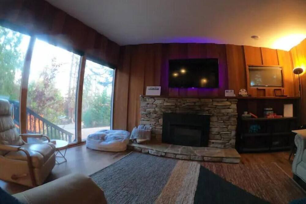 Photo of Livingroom in Wishon