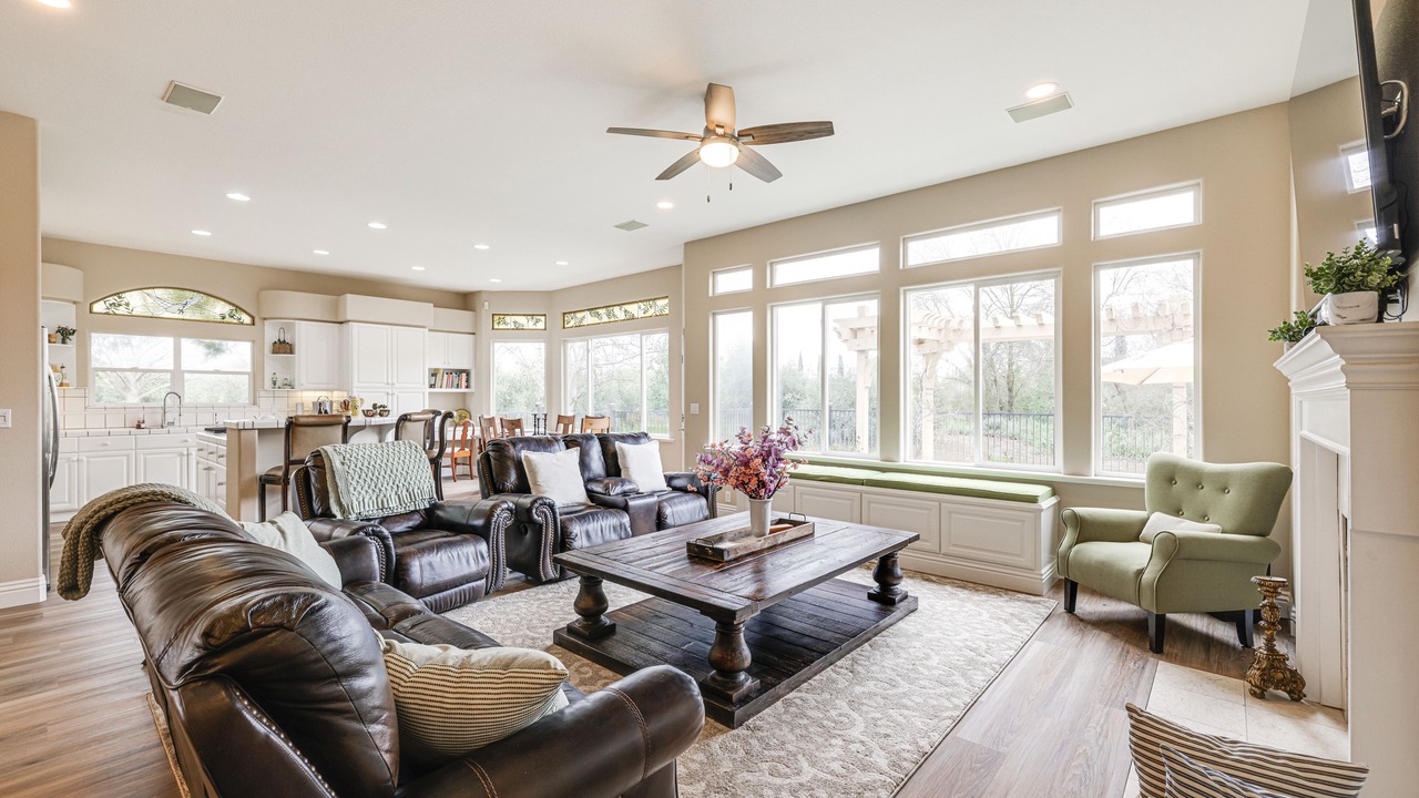 Photo of Livingroom in Byron