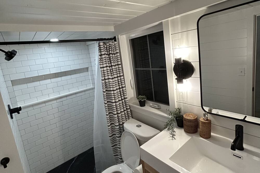 Photo of Bathroom in Modesto