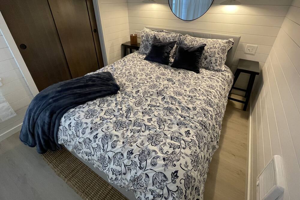 Photo of Bedroom in Modesto