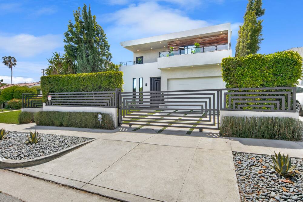 Photo of Outdoor in Melrose