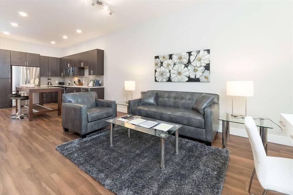 Photo of Bedroom in Shoreline West