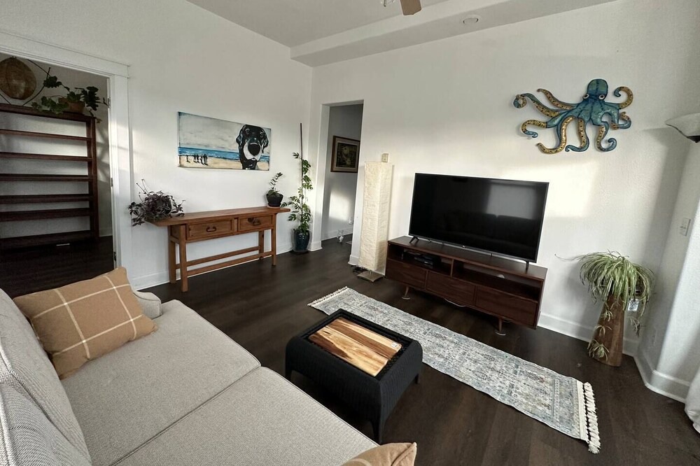 Photo of Livingroom in Opal Cliffs
