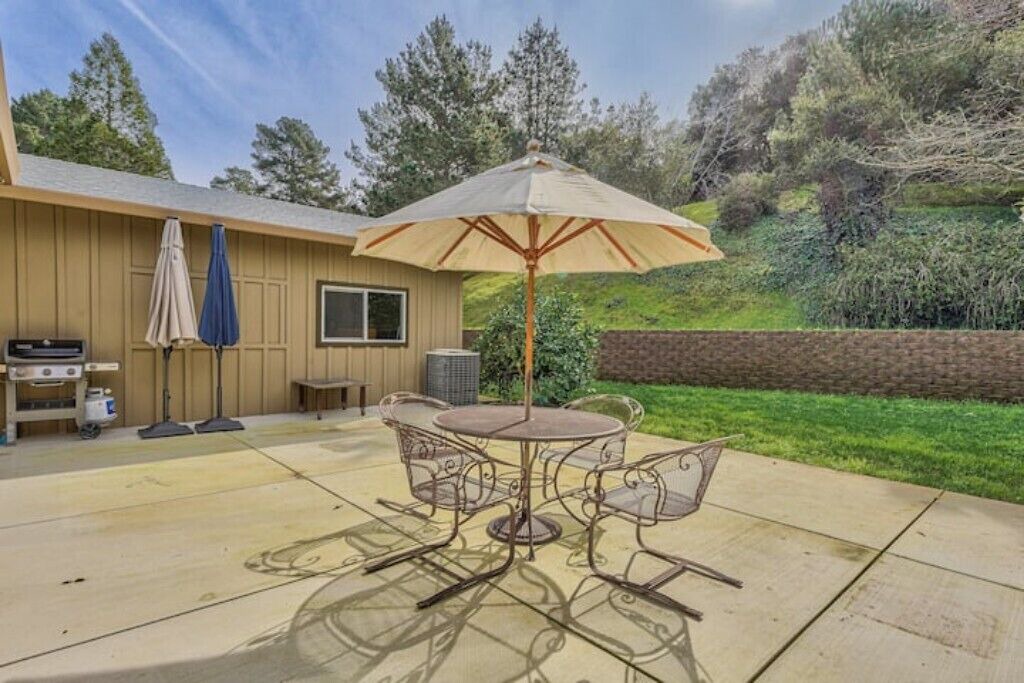 Photo of Outdoor in Prunedale