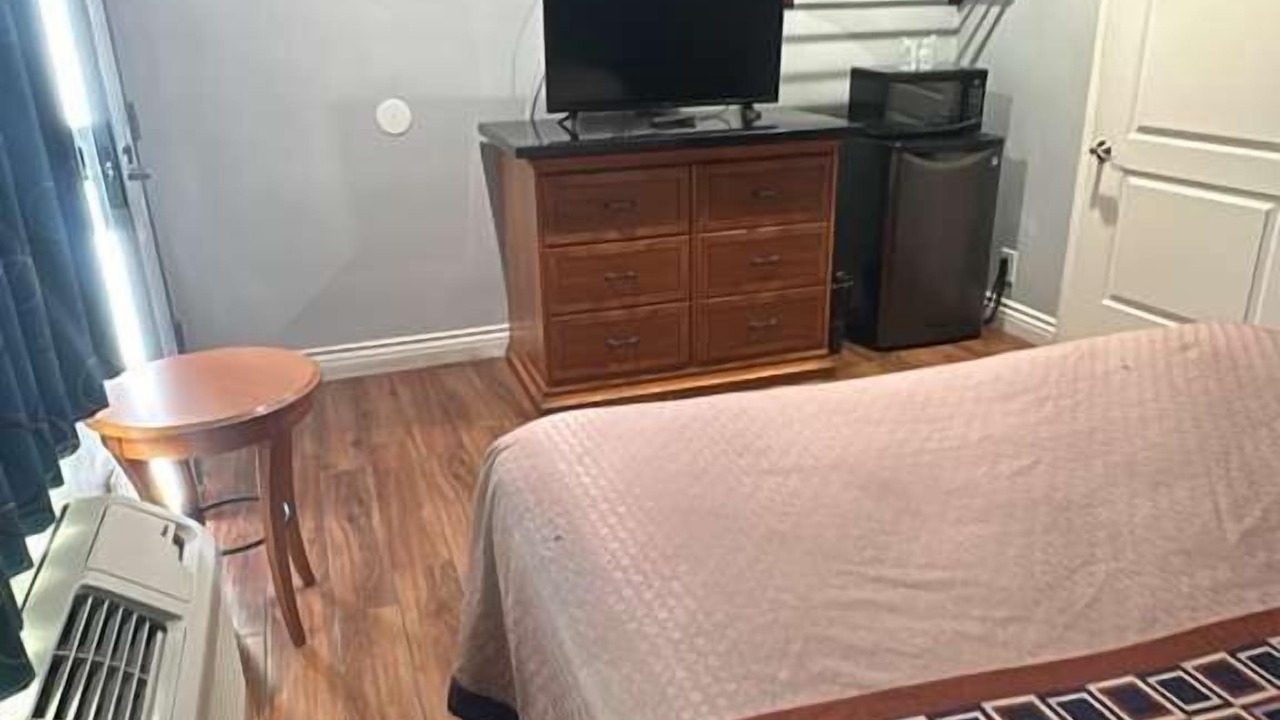 Photo of Bedroom in Torrance