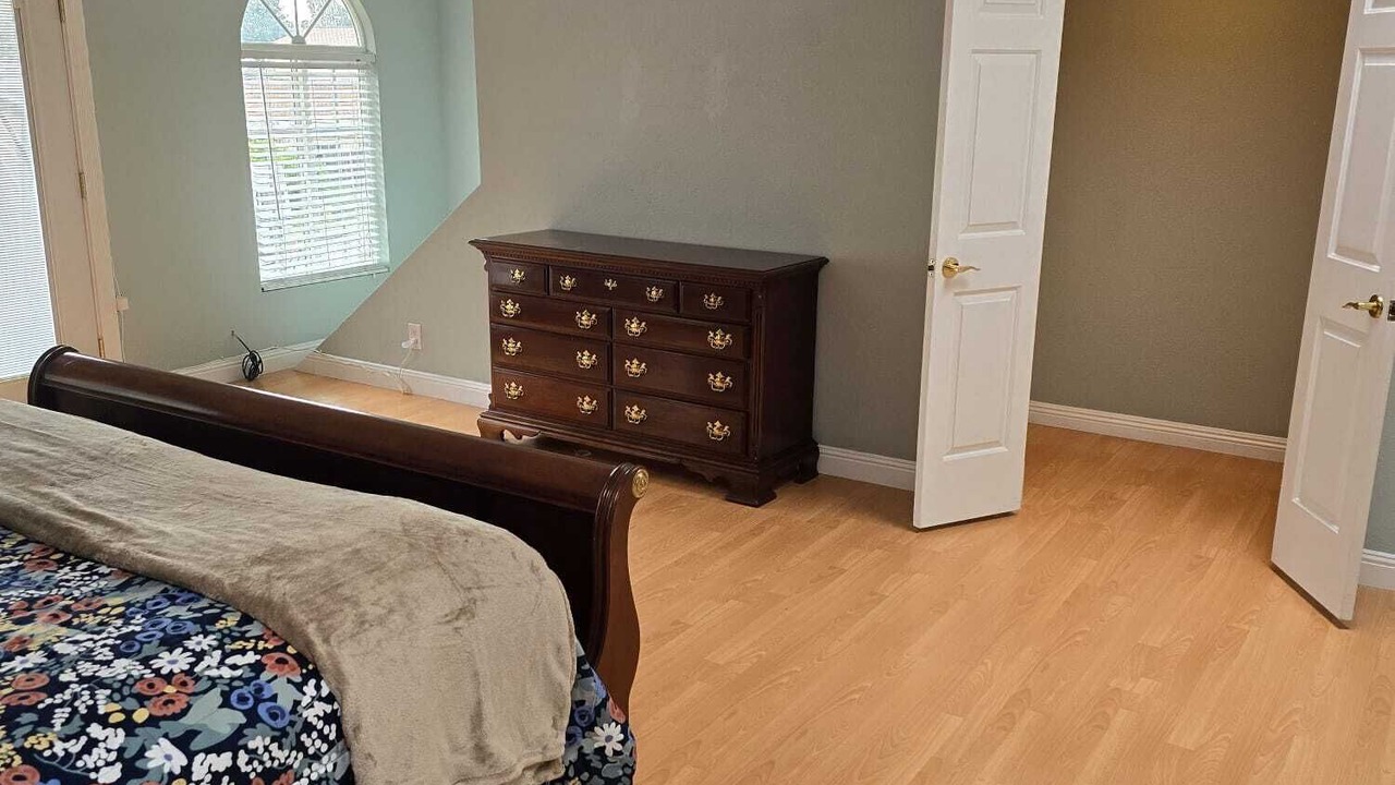 Photo of Bedroom in Union City