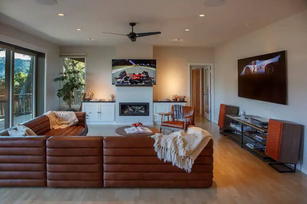 Photo of Bedroom in Carmel Valley