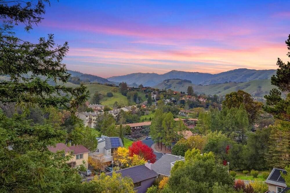 Photo of Others in San Rafael