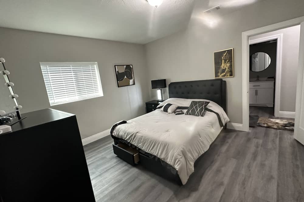 Photo of Bedroom in San Bernardino
