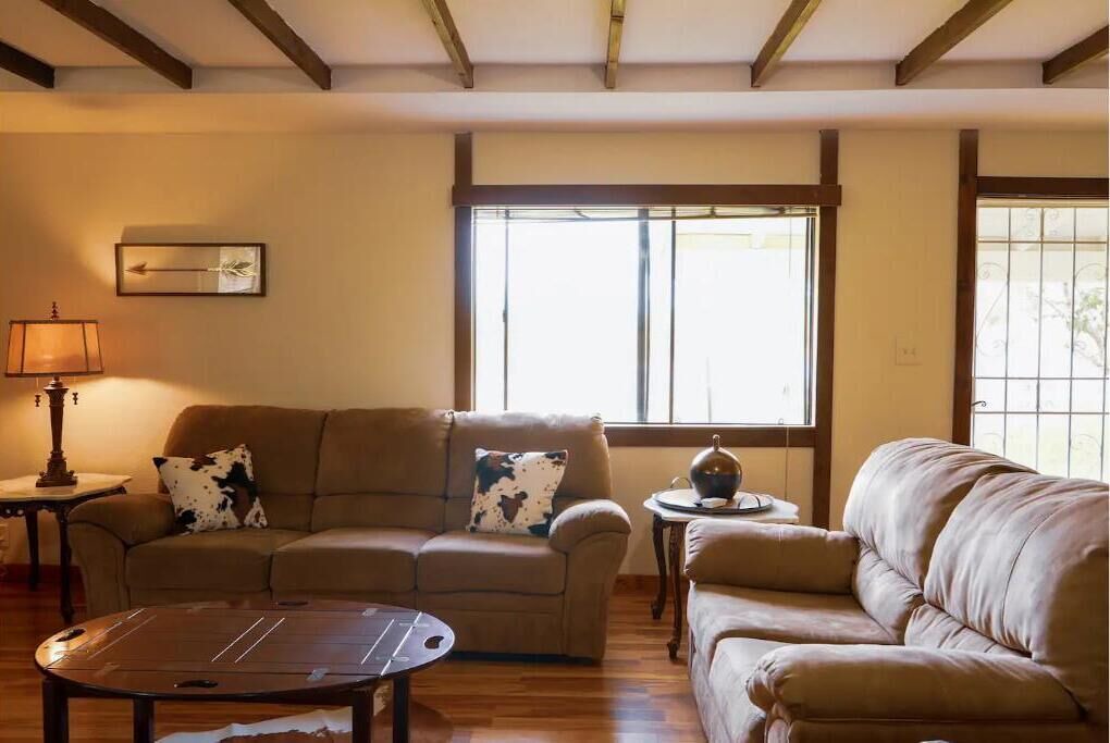 Photo of Livingroom in Crystal