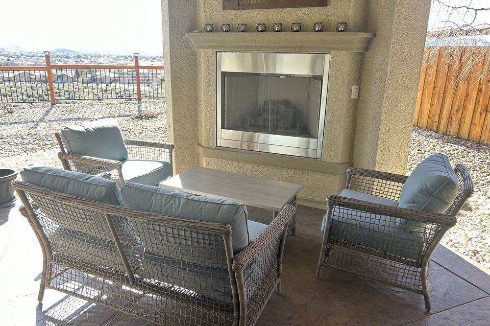 Photo of Livingroom in Sparks