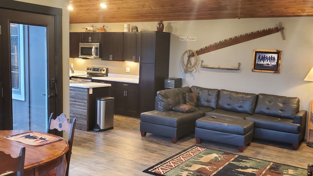 Photo of Livingroom in Douglas City