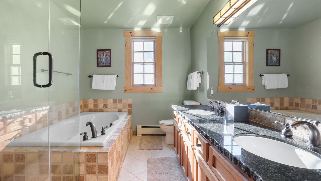 Photo of Bathroom in Kirkwood