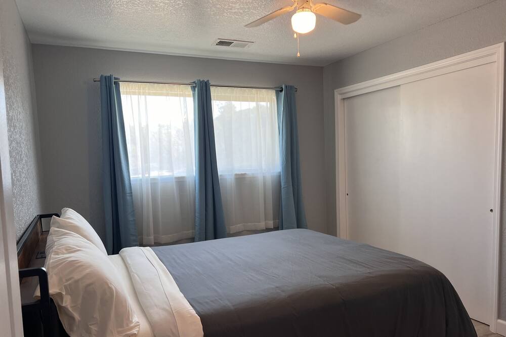 Photo of Bedroom in Squaw Valley