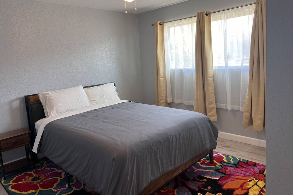 Photo of Bedroom in Squaw Valley