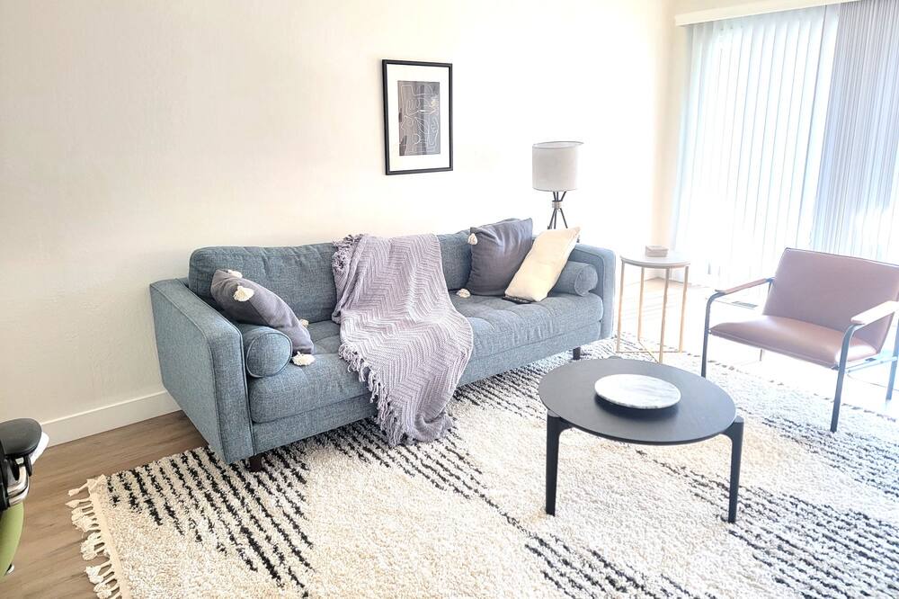 Photo of Livingroom in Fernley