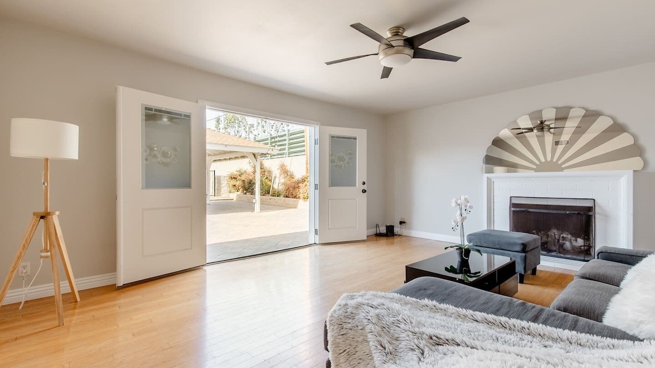 Photo of Livingroom in Riverview West