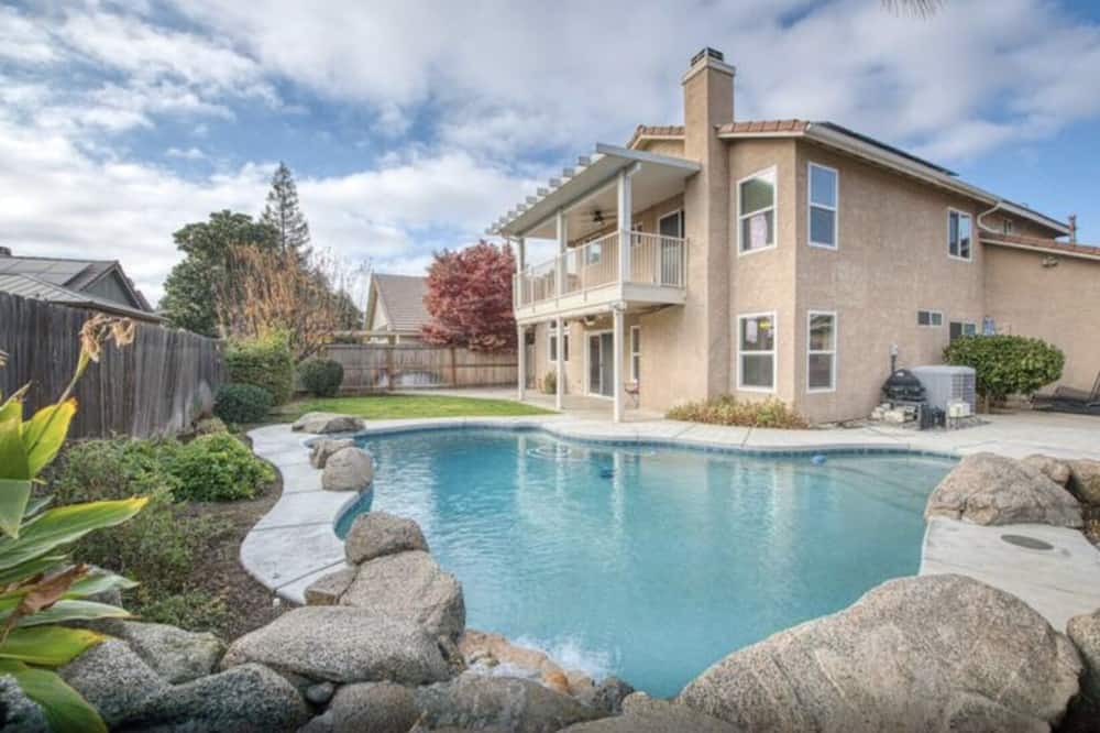 Photo of Outdoor in Clovis