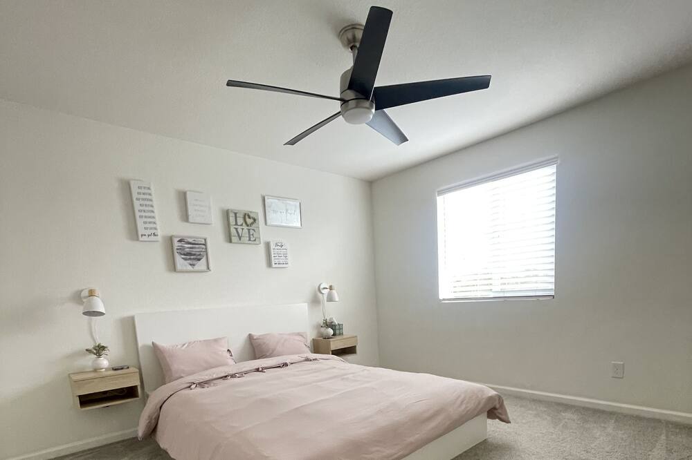 Photo of Bedroom in Citrus Heights