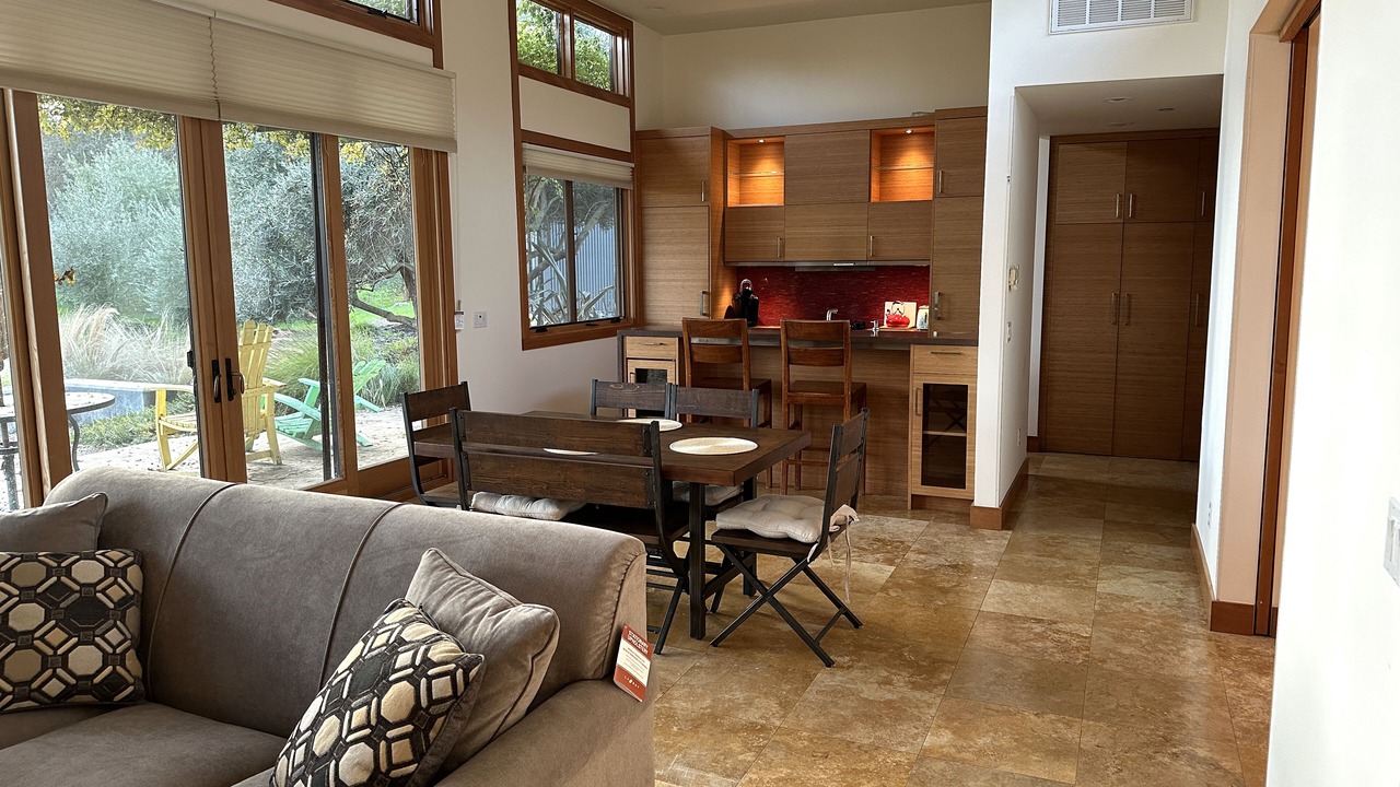 Photo of Livingroom in Sonoma
