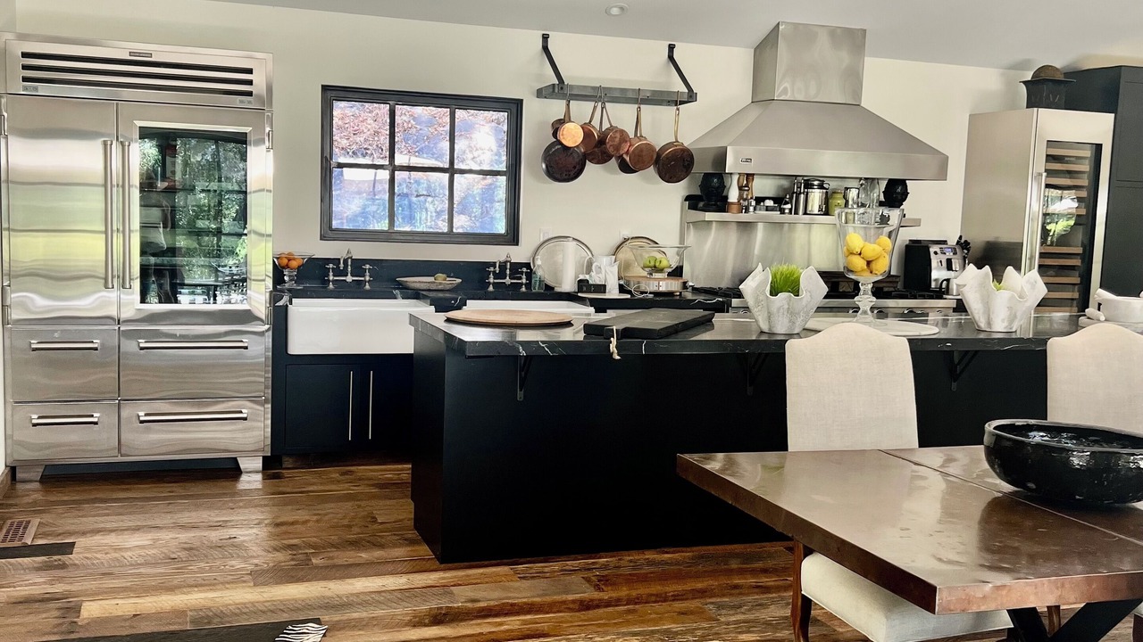 Photo of Kitchen in St. Helena