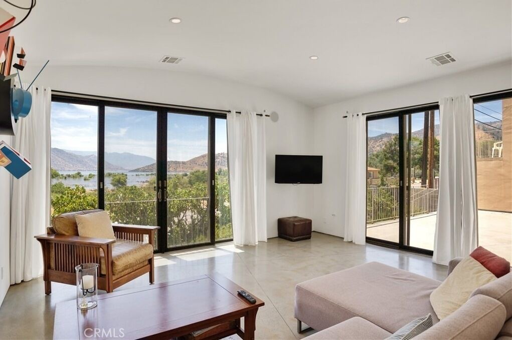 Photo of Livingroom in Wofford Heights
