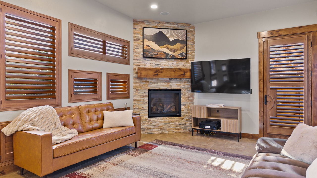 Photo of Livingroom in Midtown
