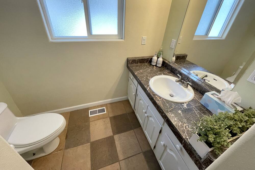 Photo of Bathroom in Upper Kingsbury