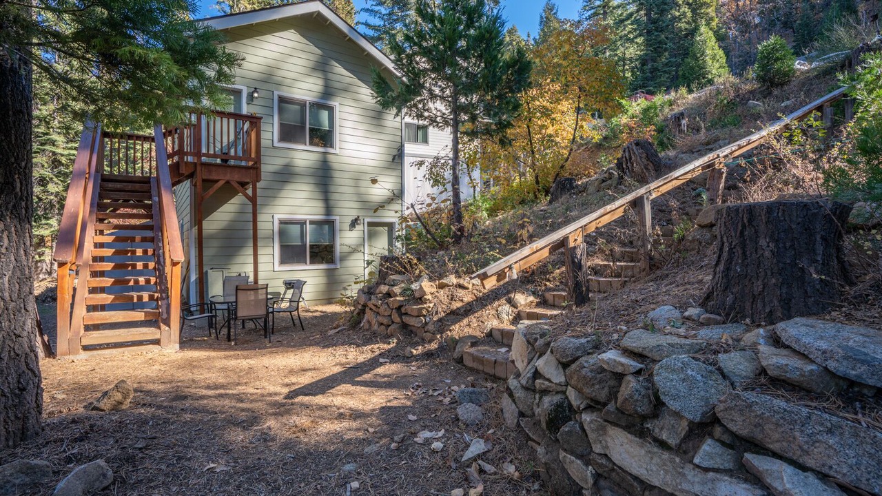 Photo of Outdoor in Yosemite West