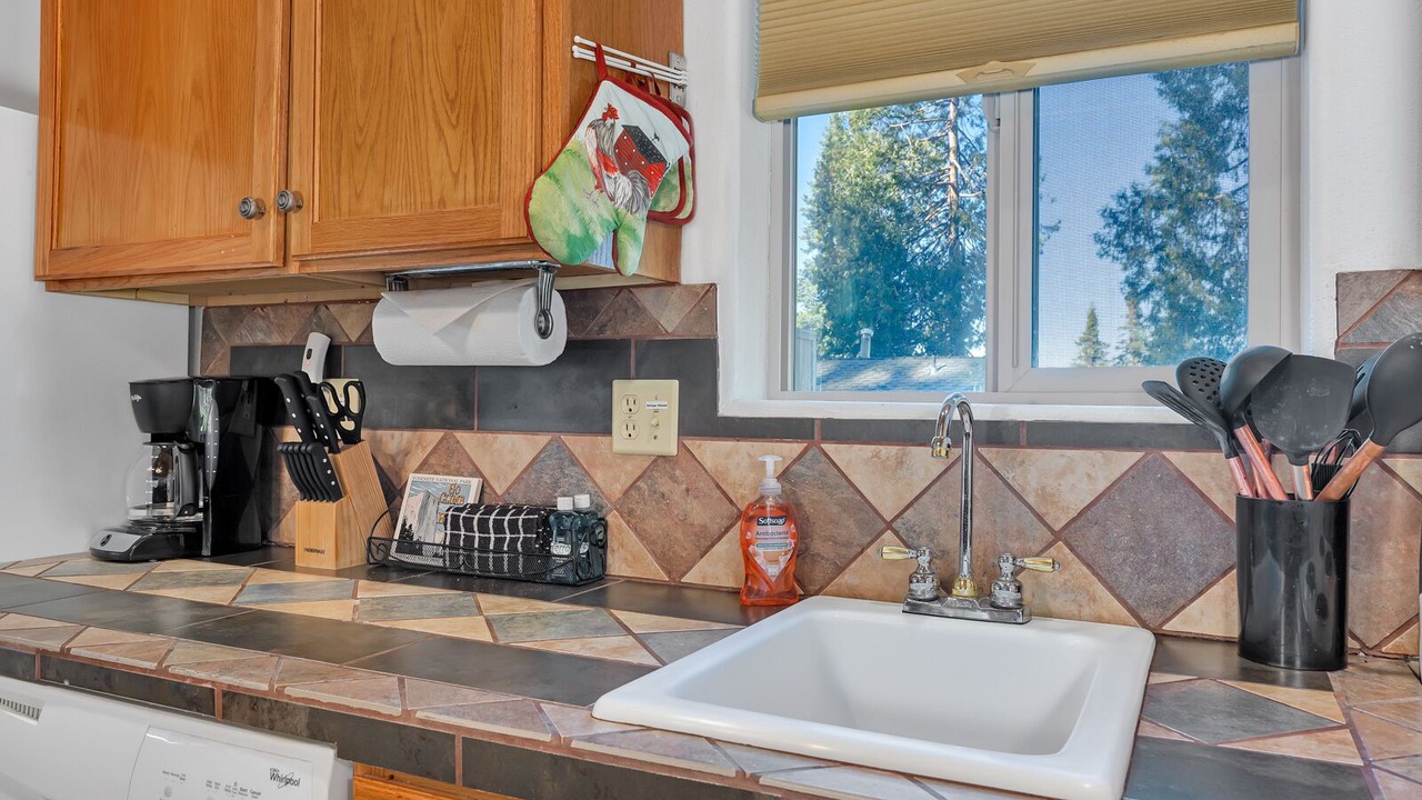 Photo of Kitchen in Yosemite West
