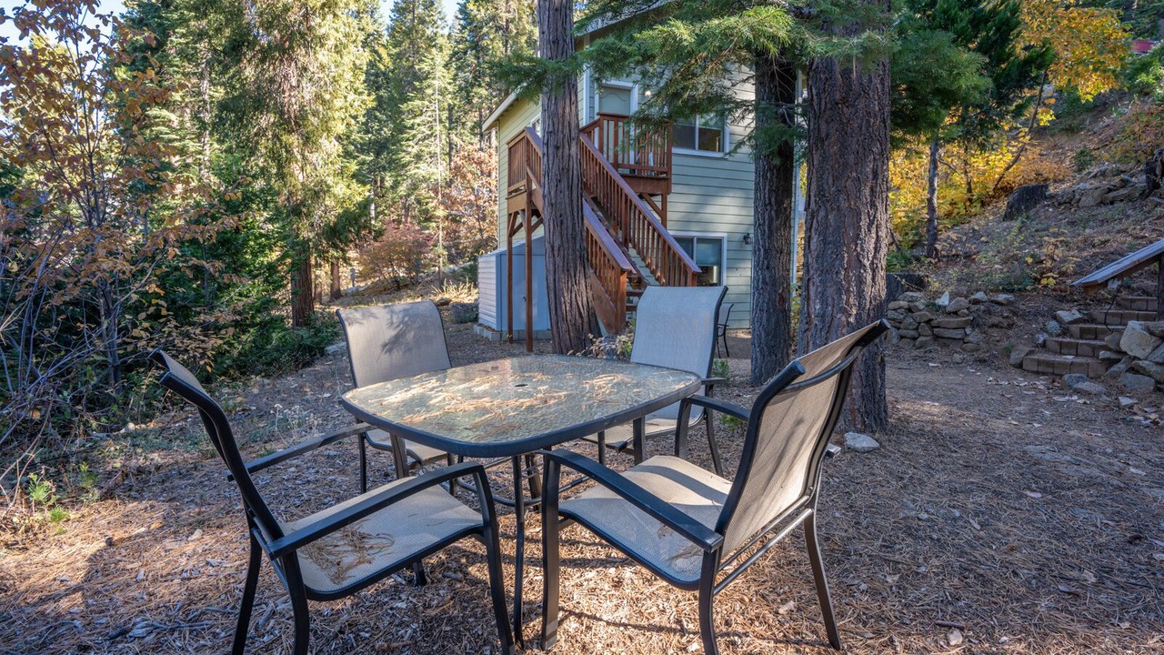 Photo of Outdoor in Yosemite West