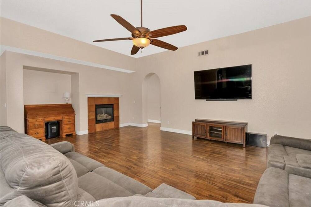 Photo of Livingroom in Merced County