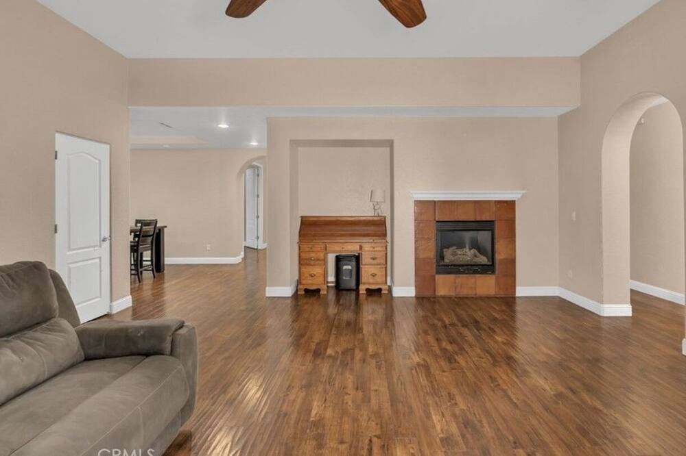 Photo of Livingroom in Merced County