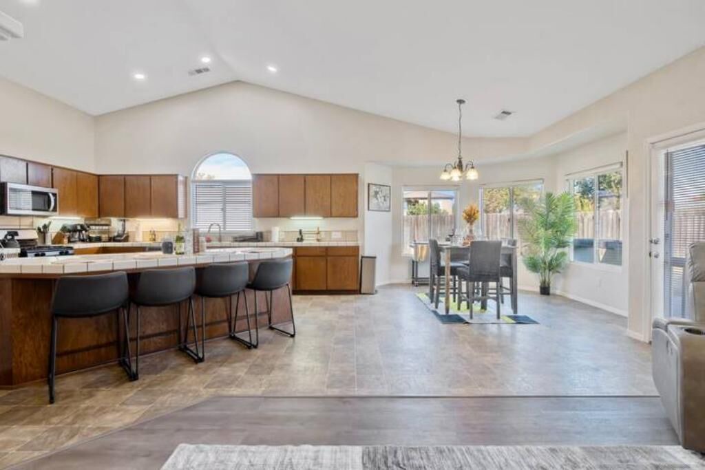 Photo of Livingroom in Visalia