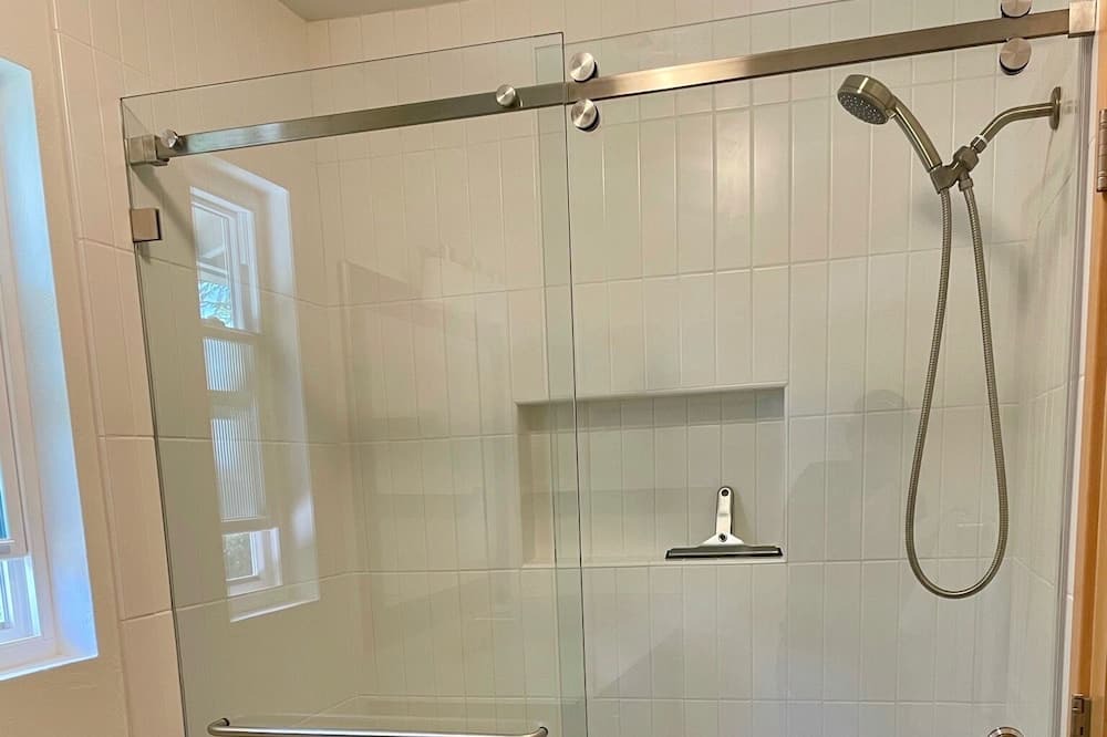 Photo of Bathroom in Claremont